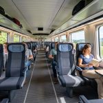 Pourquoi le choix du siège dans le train change tout le trajet